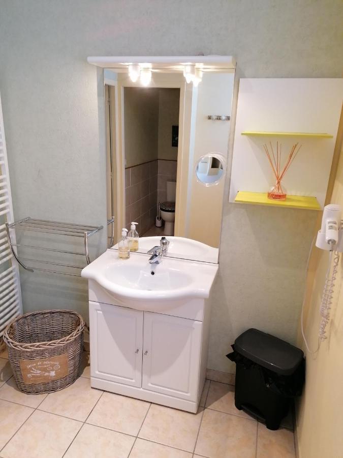 Hotes De L'Isle Saint-Medard-de-Mussidan エクステリア 写真