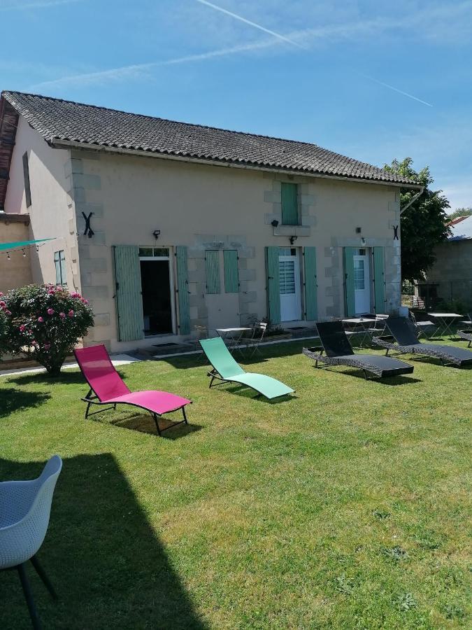 Hotes De L'Isle Saint-Medard-de-Mussidan エクステリア 写真